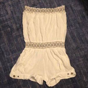 White Paradise strapless romper